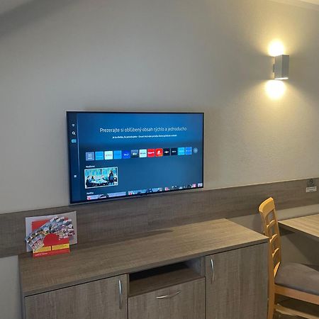 Apartmany Vera Bešeňová Exteriör bild