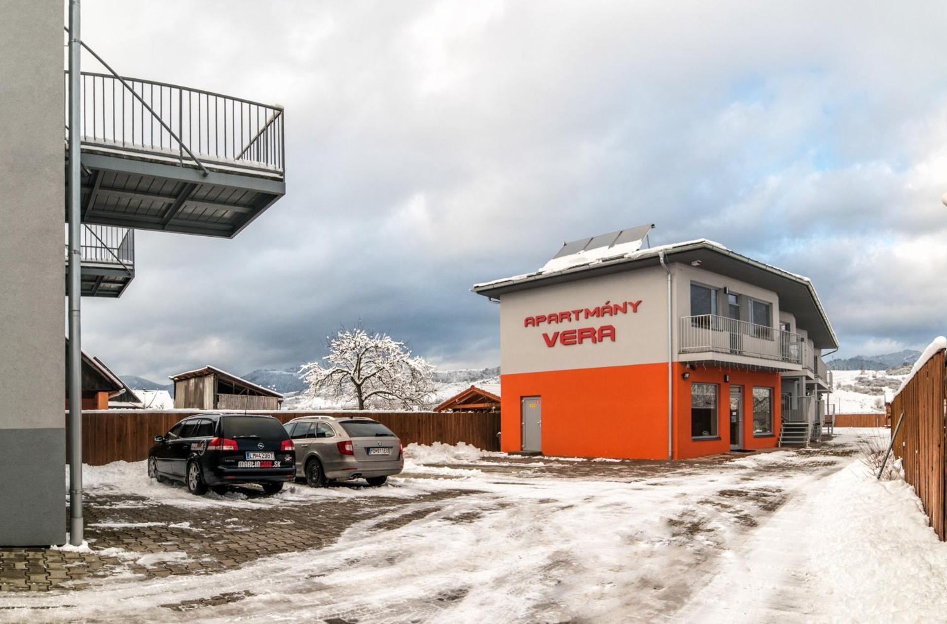 Apartmany Vera Bešeňová Exteriör bild